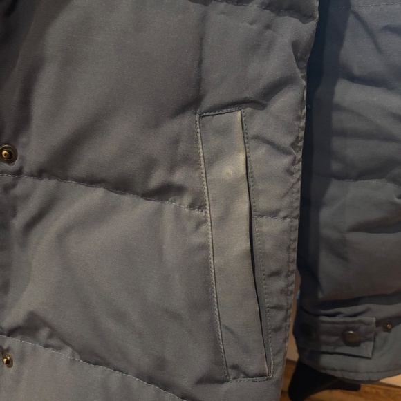 Canada Goose Jacket - Picture 6 of 7